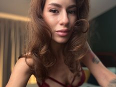 alyonaqueen's avatar