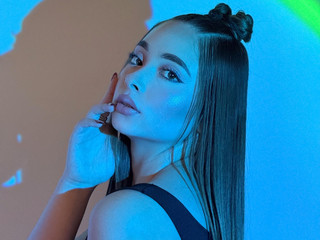Glowing on the spotlight ♥