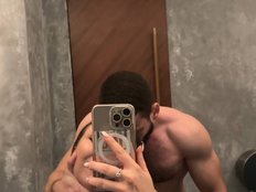 Tina-Tigran's avatar