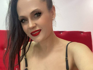 Milf003