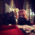 Not_speaking-smille