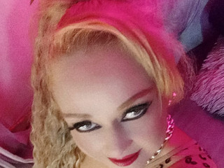Ready to play with me ?
