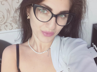 Mmm