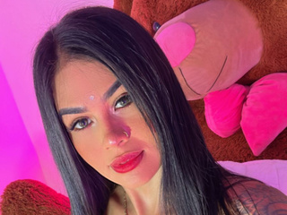 bright flirtatious 💚💦