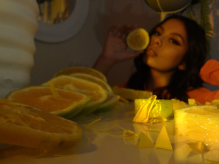 FRESH TO EAT