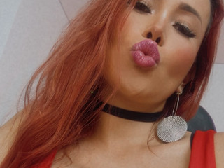 red ,,