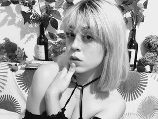 I Am A Blonde And I Come From Cali! My Age Is 20 Yrs Old