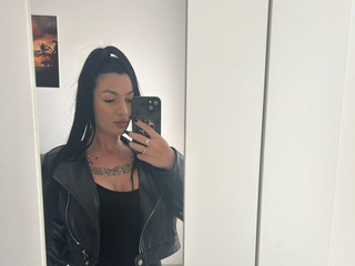 Mirror me