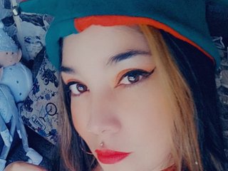 I Am A Brunette, Colombia Is Where I Come From! I'm 31