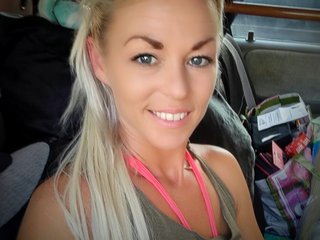 I'm 42 Years Old! I Am A Blonde And At BongaCams I'm Named CammyQ