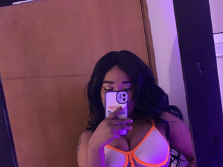 🥰💋👑