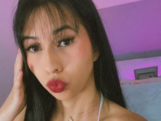 🖤 Not everyone can handle this level of temptatio