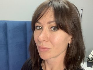 37 Is My Age And I'm A Camwhoring Gorgeous Woman, I Am A Brunette