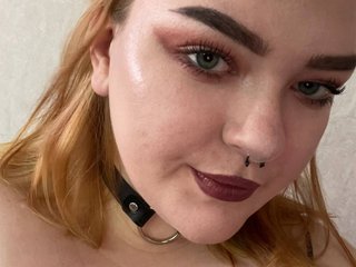 I'm A Cam Charming Bimbo, I'm 20 And I Am A Blonde