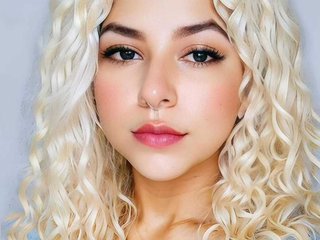People Call Me Emily-milk And I'm A Camming Beautiful Sweet Thing