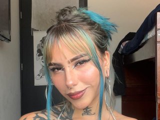 My BongaCams Model Name Is Tifannymoon! I'm 19 Yrs Old