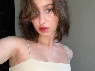 At BongaCams I'm Named Evaasp, I'm 19