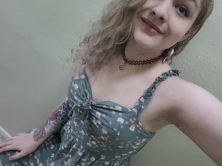 At BongaCams People Call Me Emilyhaze, I Am A Blonde, My Age Is 26 Yrs Old