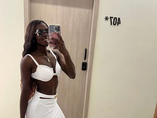 IM BACK GUYS 😏