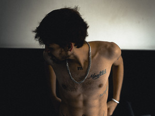 handsome 4 u