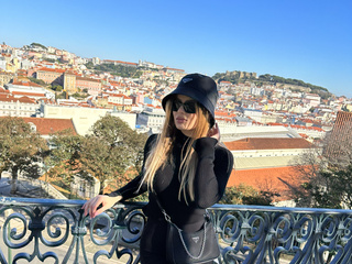 take me in a holiday