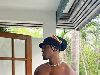 Man sexy look