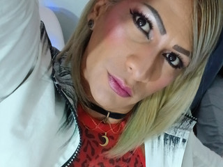 Yendra coqieta