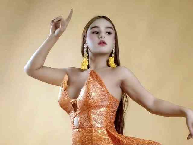 IM_YOUR_MISTRESS's avatar