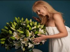 AdelineKing's avatar