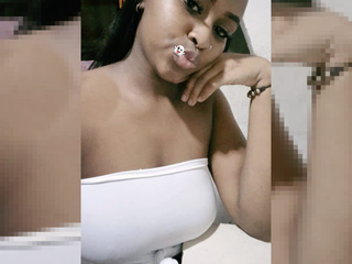 💋Do you like my lips ?