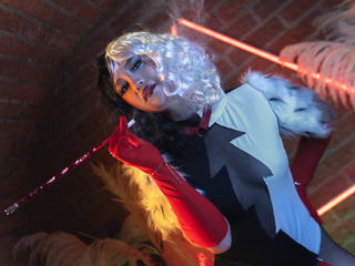Beautiful Cruella!