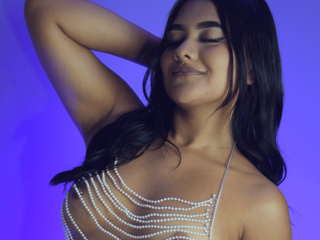 Show tits