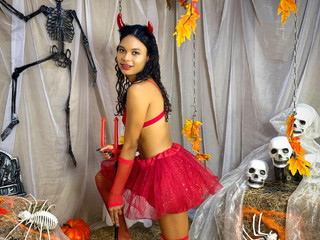 “Hell’s Sweetest Temptation” 💋