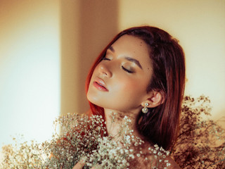 🌼Among the whispers of flowers🌼