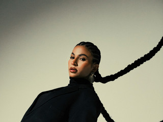 Black minimalism