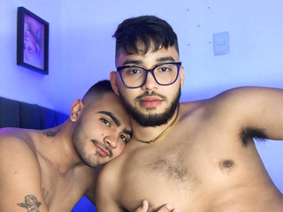 THIS RANDOMSHAIRYS GUYS