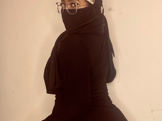 Wet & Alone 💧🖤