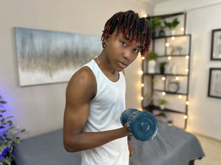 MUSCLE GYM