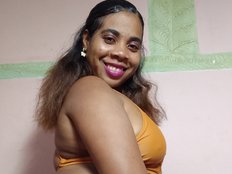 AlineEdena's avatar