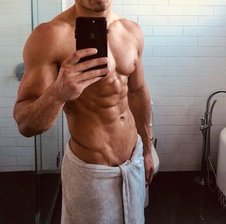 masterkingofmuscleee