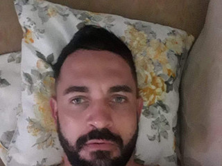 Eu de barba