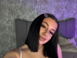 So are you  cumming to taste desert? 🍑🍭