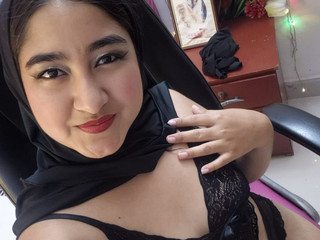 Discover love from this rich Arab 👑😈