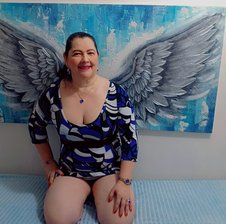 leonela-68