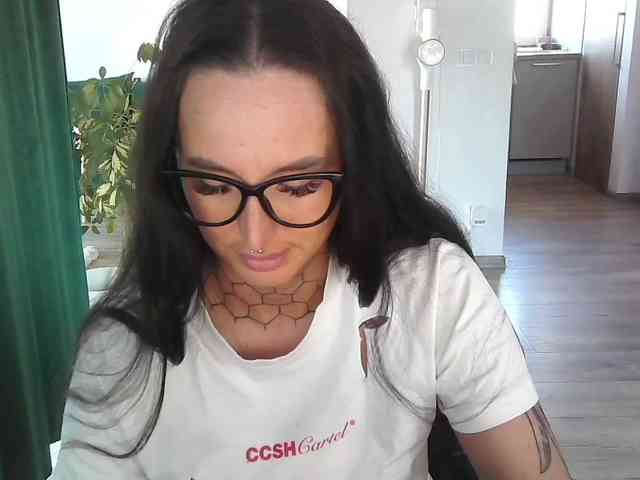 tattooedKika
