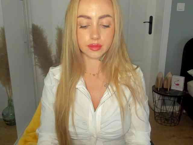 SEXYcoralie
