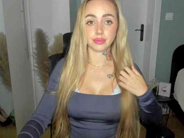 SEXYcoralie