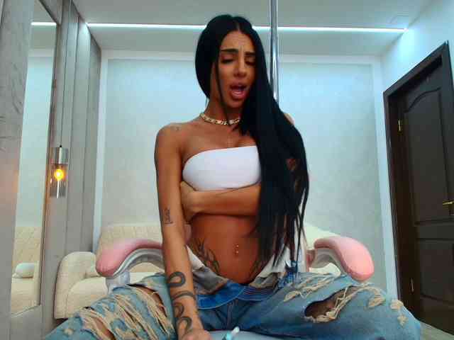 BritneyCharm