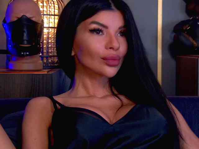 EleniaDevons
