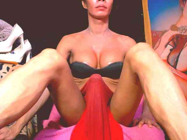 Slut_Selfsucker_ts